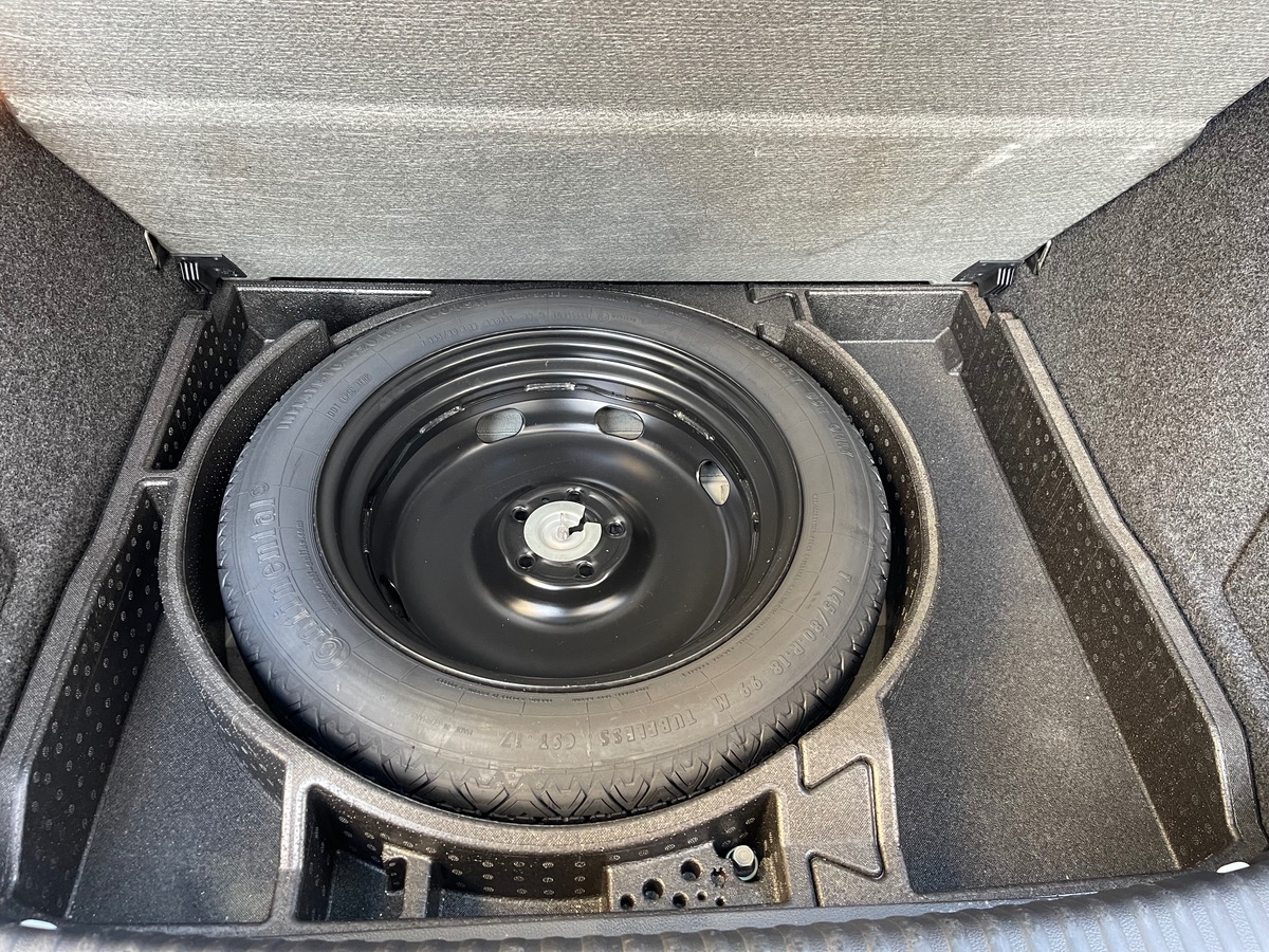 Volkswagen Tiguan 1.4 TSI 150 CV R LINE/ Boîte auto / KM Reel / Toit Ouvrant / Intérieur Cuir