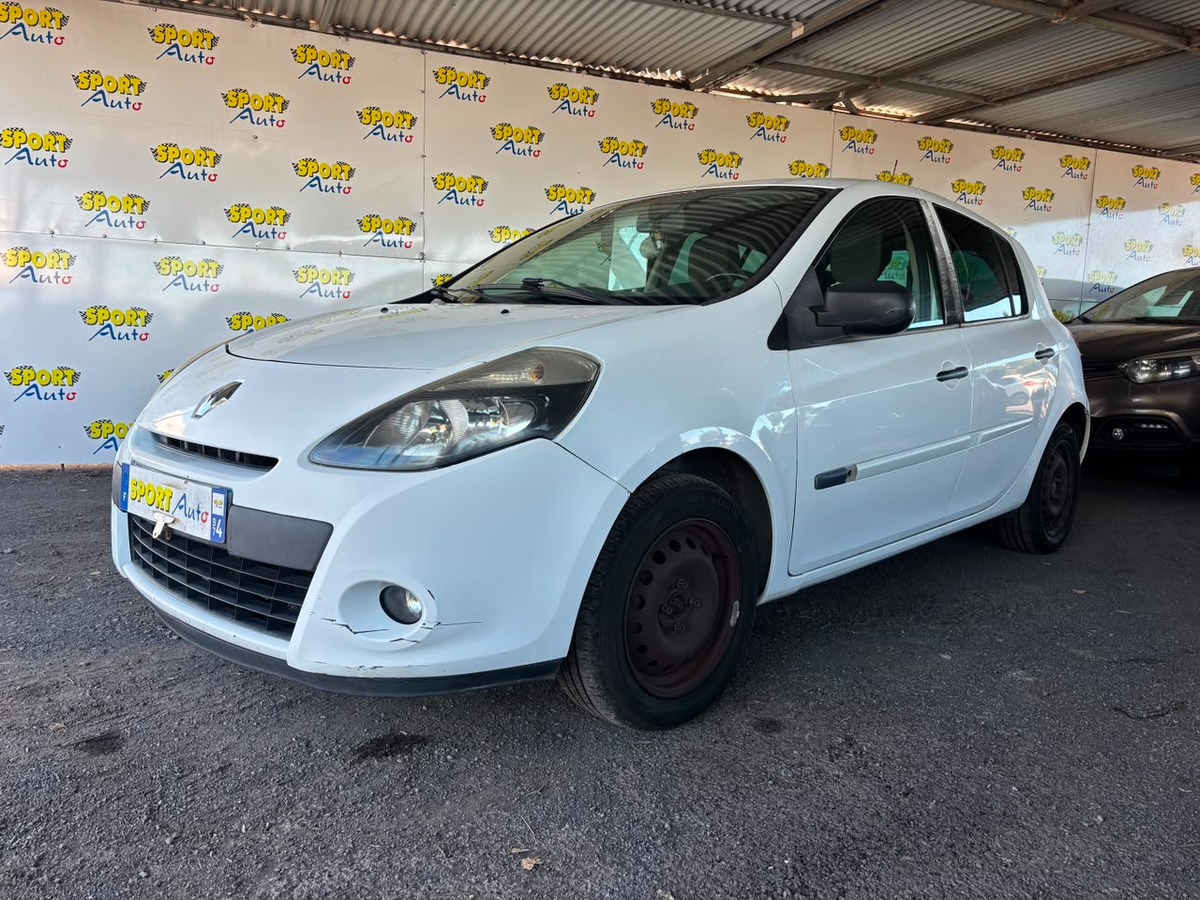 RENAULT Clio