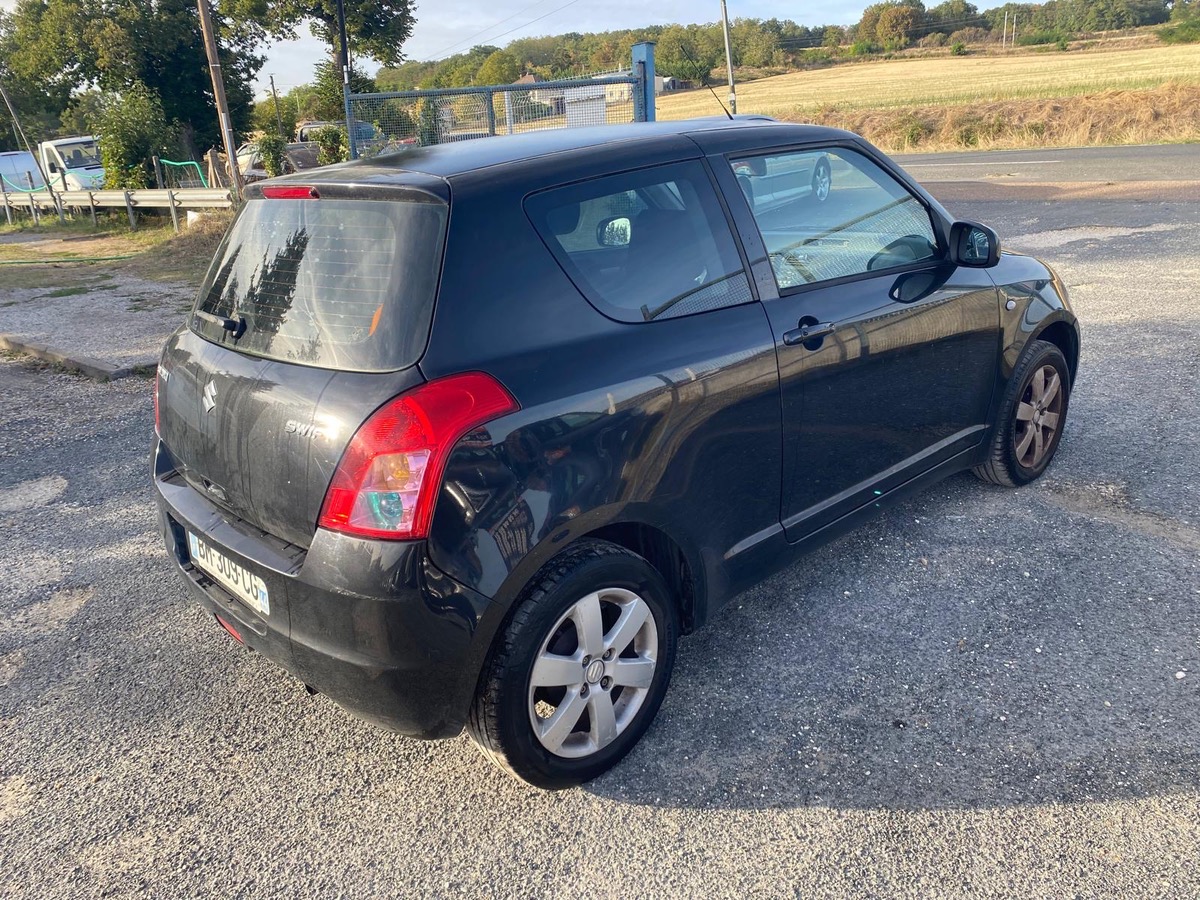 Suzuki Swift 1.3 vvt 92cv