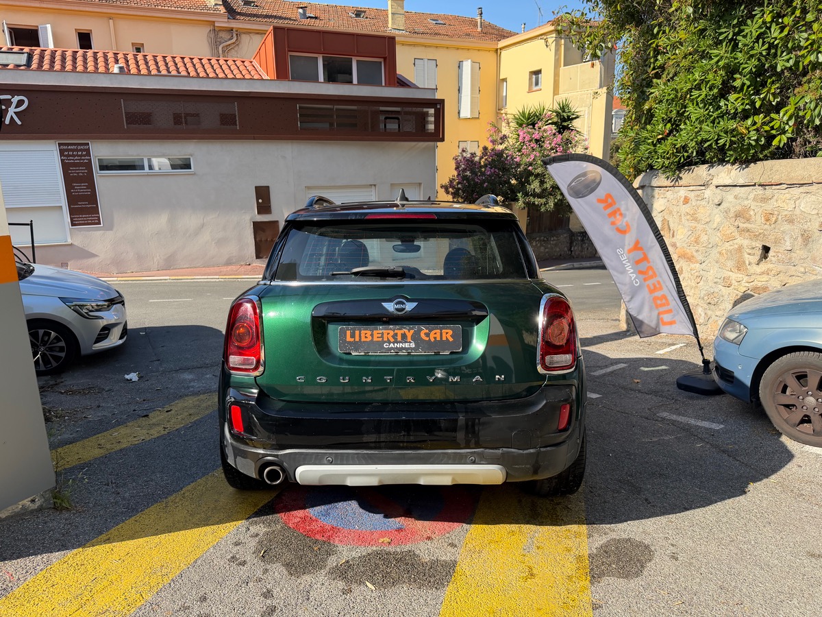 Mini Countryman Cooper 1.5 i 136 CV /1er Main / Toit Ouvrant / Pack Black / Jantes Noires/Cuir