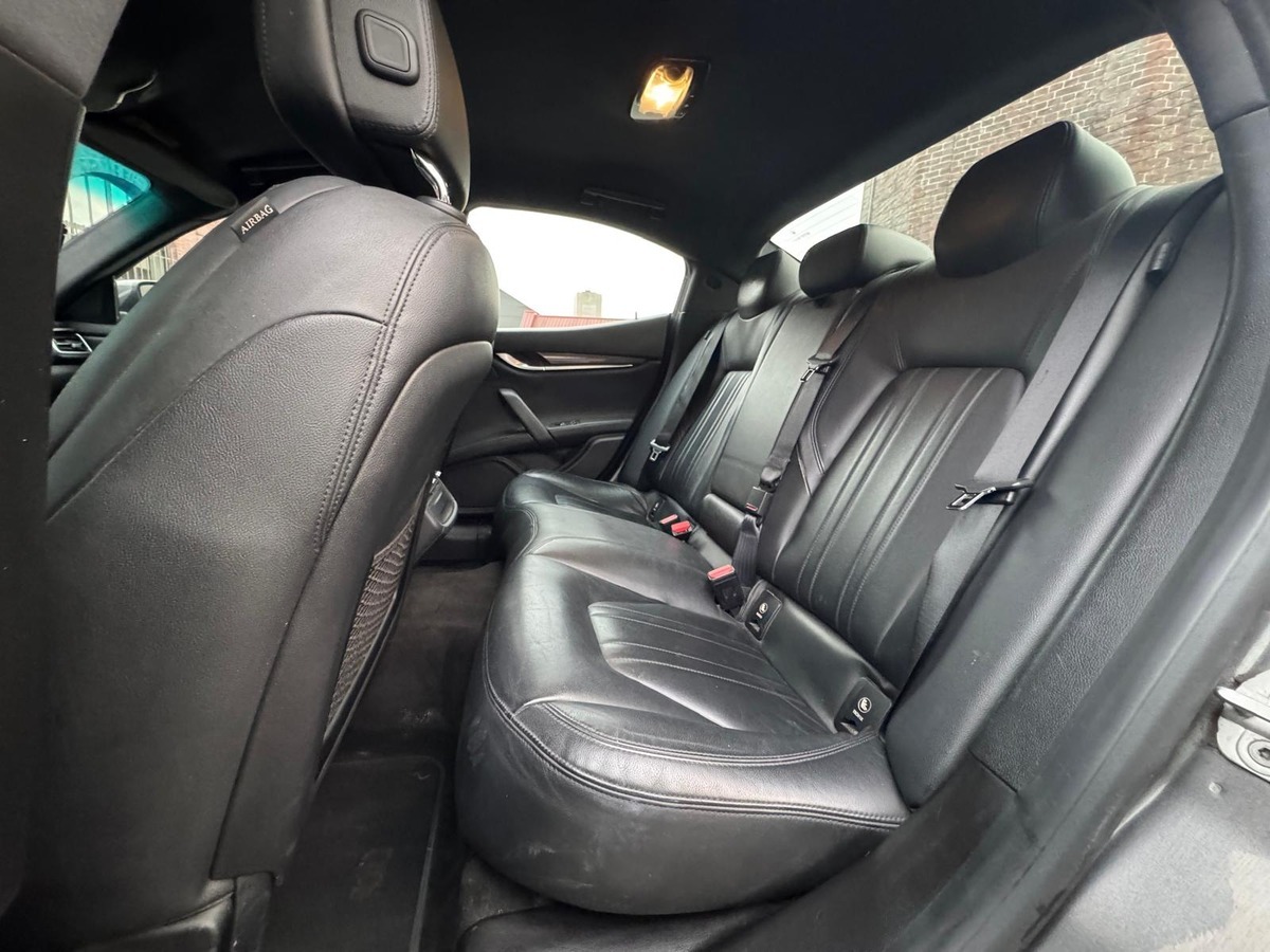 Maserati Ghibli 3.0 V6 Diesel 275 ZF8  - GARANTIE - Révisé