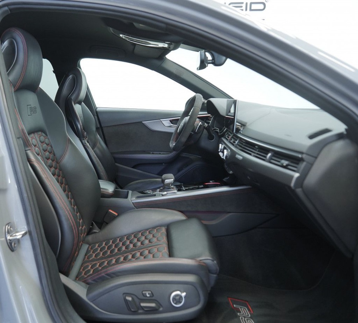 Audi RS4 Avant V 2.9 V6 TFSI 450ch quattro tiptronic 8/Gris Nardo/B&O/VO Allemand/Malus 12400e