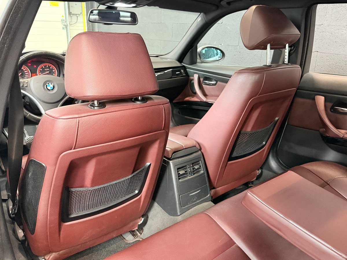Bmw Série 3 325 i E90 PACK M INDIVIDUAL