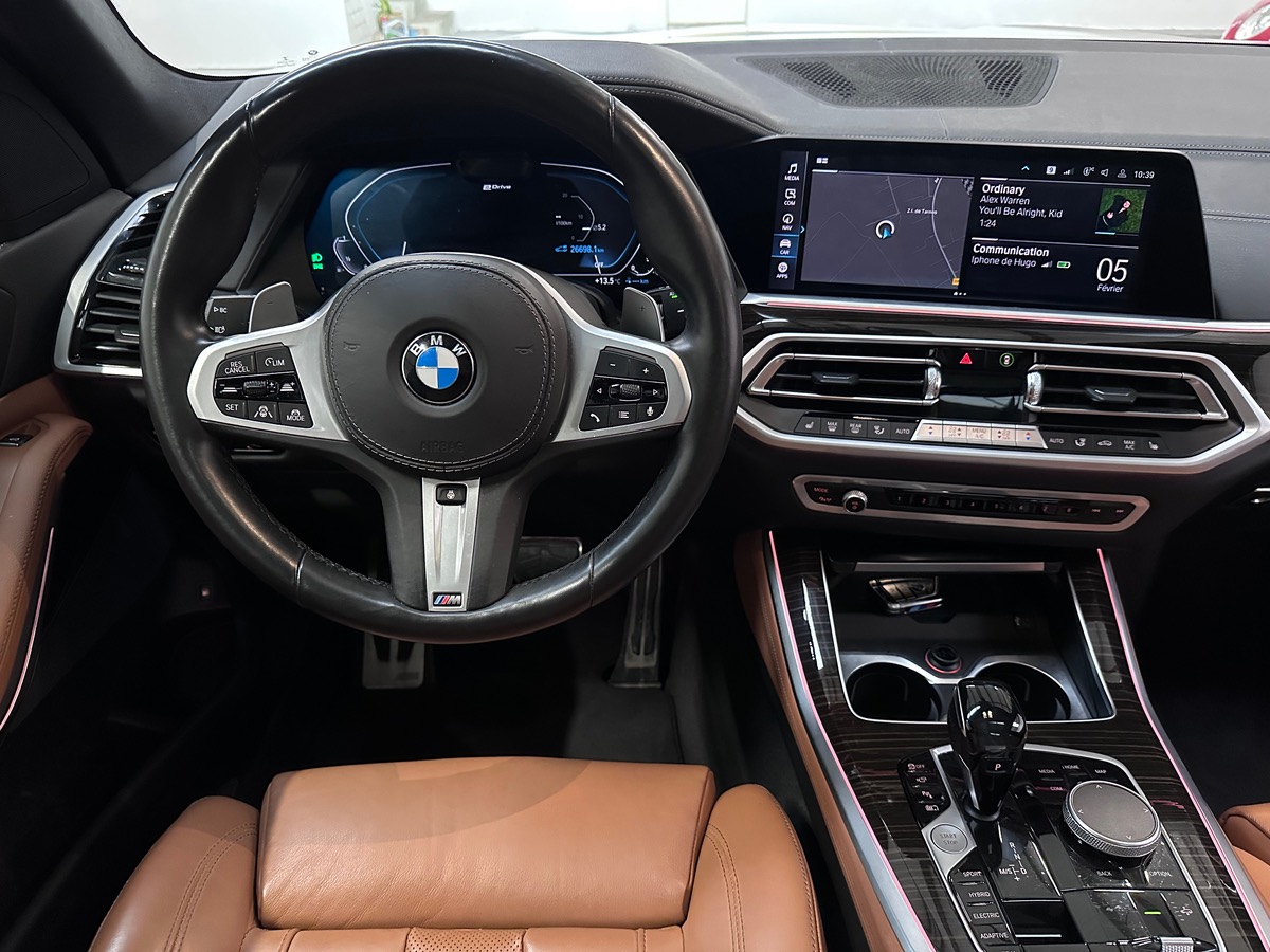 Bmw X5 (G05) XDRIVE 45E 394 HYBRIDE  M SPORT BVA8 4 roues directrices