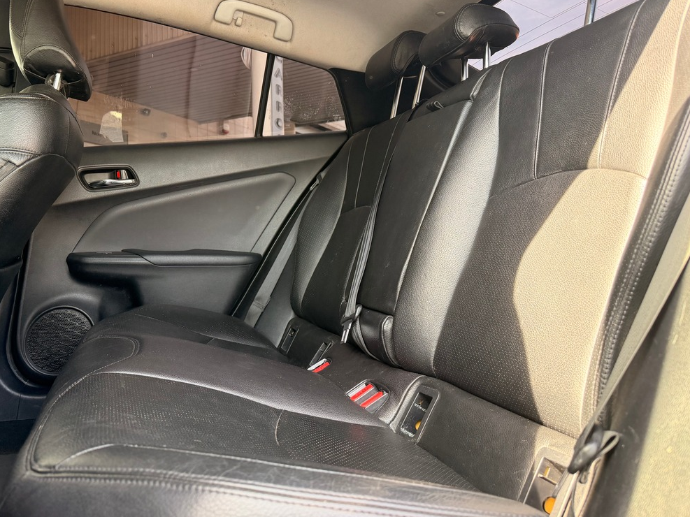 Toyota Prius IV 1.8 VVT-i 122 Hybrid CVT 98 cv Boîte auto