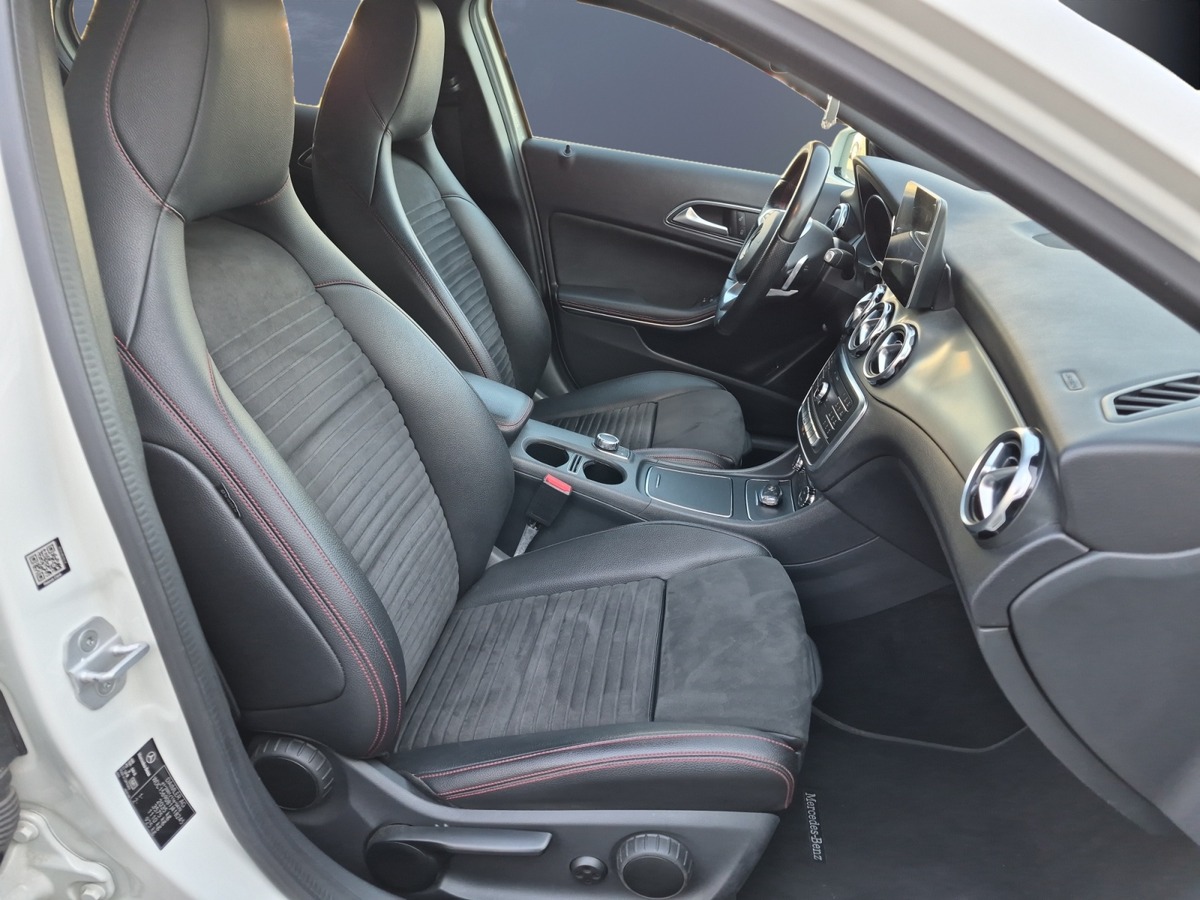 Mercedes-Benz Classe GLA 2.2 200 Cdi 135 Fascination 7g-dct