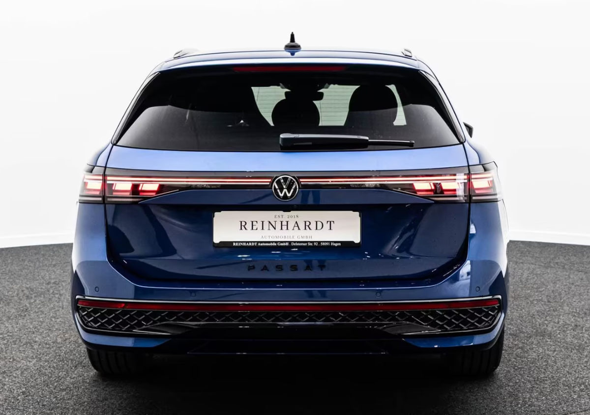 Volkswagen Passat SW VIII 2.0 TDI EVO 200ch R-Line 4Motion DSG7