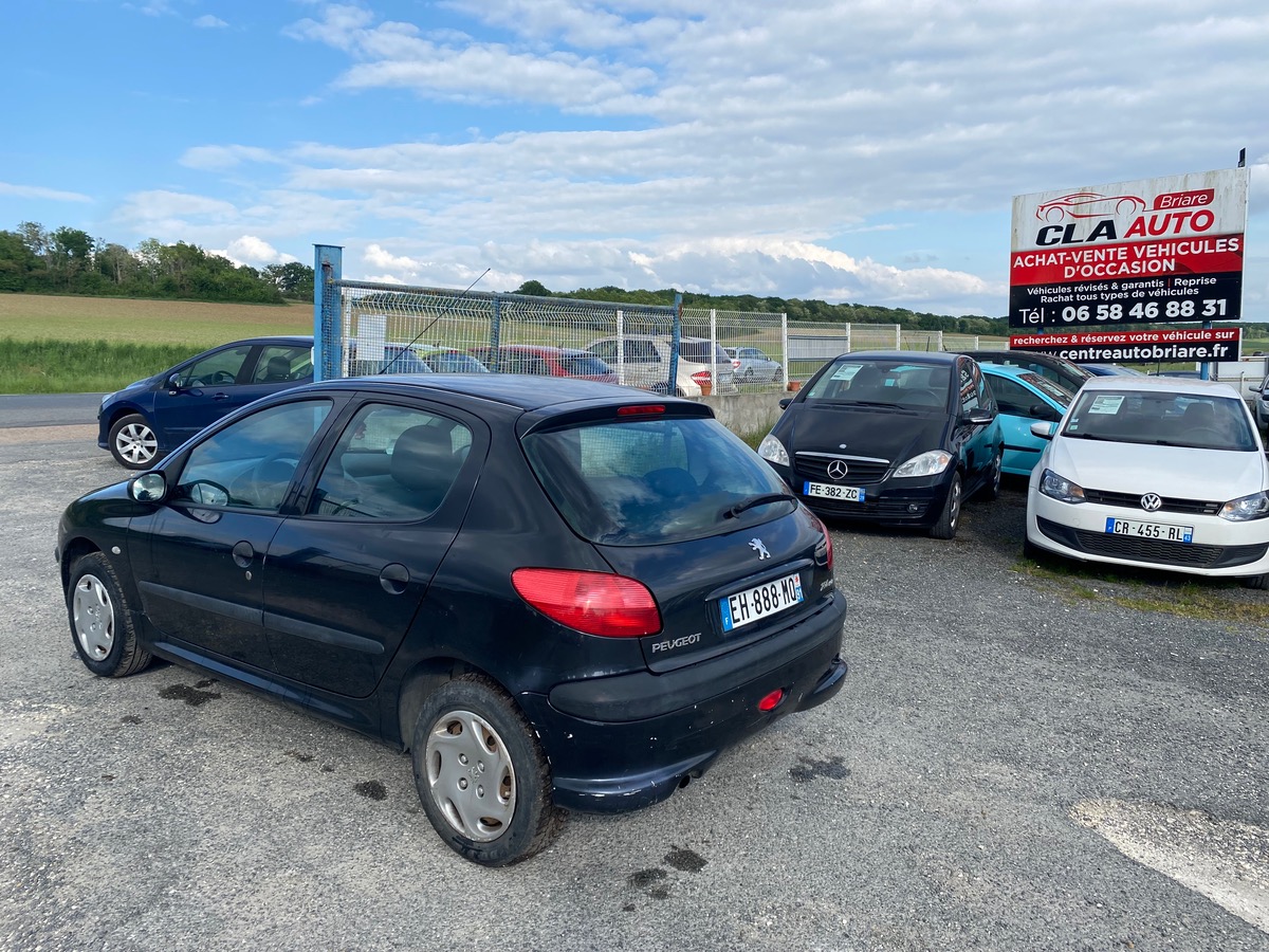 Peugeot 206 1.4 hdi 70cv 195150km annee 2003