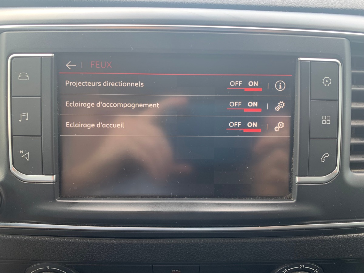 Citroën Jumpy 120 ch | TVA Récupérable | Premiére MAIN | Apple car Play | GPS | Caméra de recul