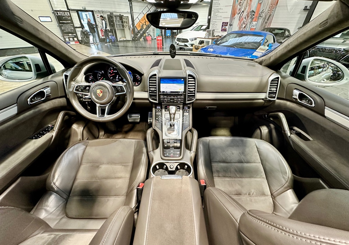 Porsche Cayenne II (2) GTS 3.6 440 Tiptronic 8 Français i