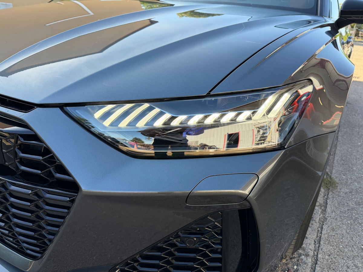 Audi RS6 Avant C8 4.0 V8 600ch FREIN CERAMIQUE / TOIT PANORAMIQUE / SIEGE AV CHAUFFANT VENTILE