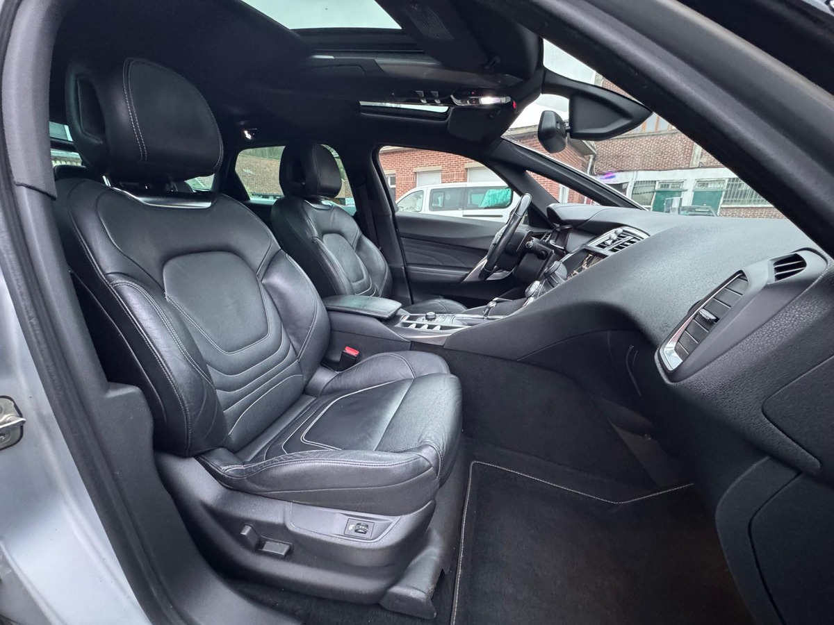 Citroën DS5 1.6 e-HDi SoChic Boite automatique - Révisé - Garantie