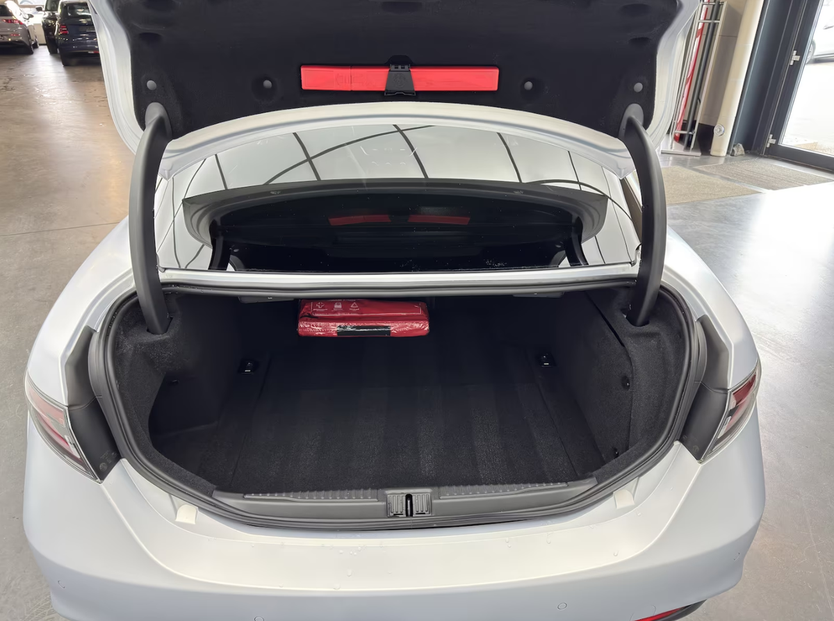 Alfa Romeo Giulia 2.0T 280ch Competizione Q4 AT8/Gris Panarea Mat/Harman-Kardon/Toit ouvrant