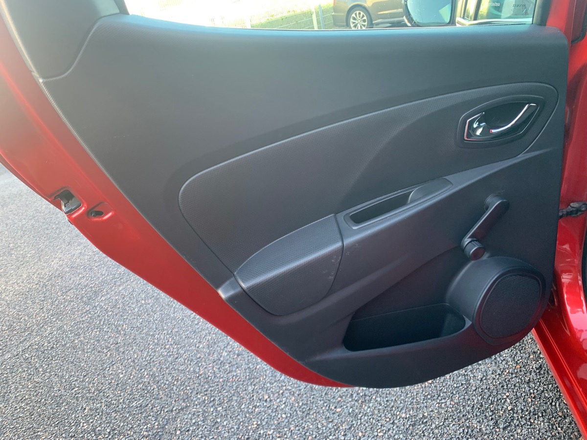 RENAULT Clio IV 90 ch | GPS | Régulateur de vitesse | Climatisation | Bluetooth | Démarrage sans clé