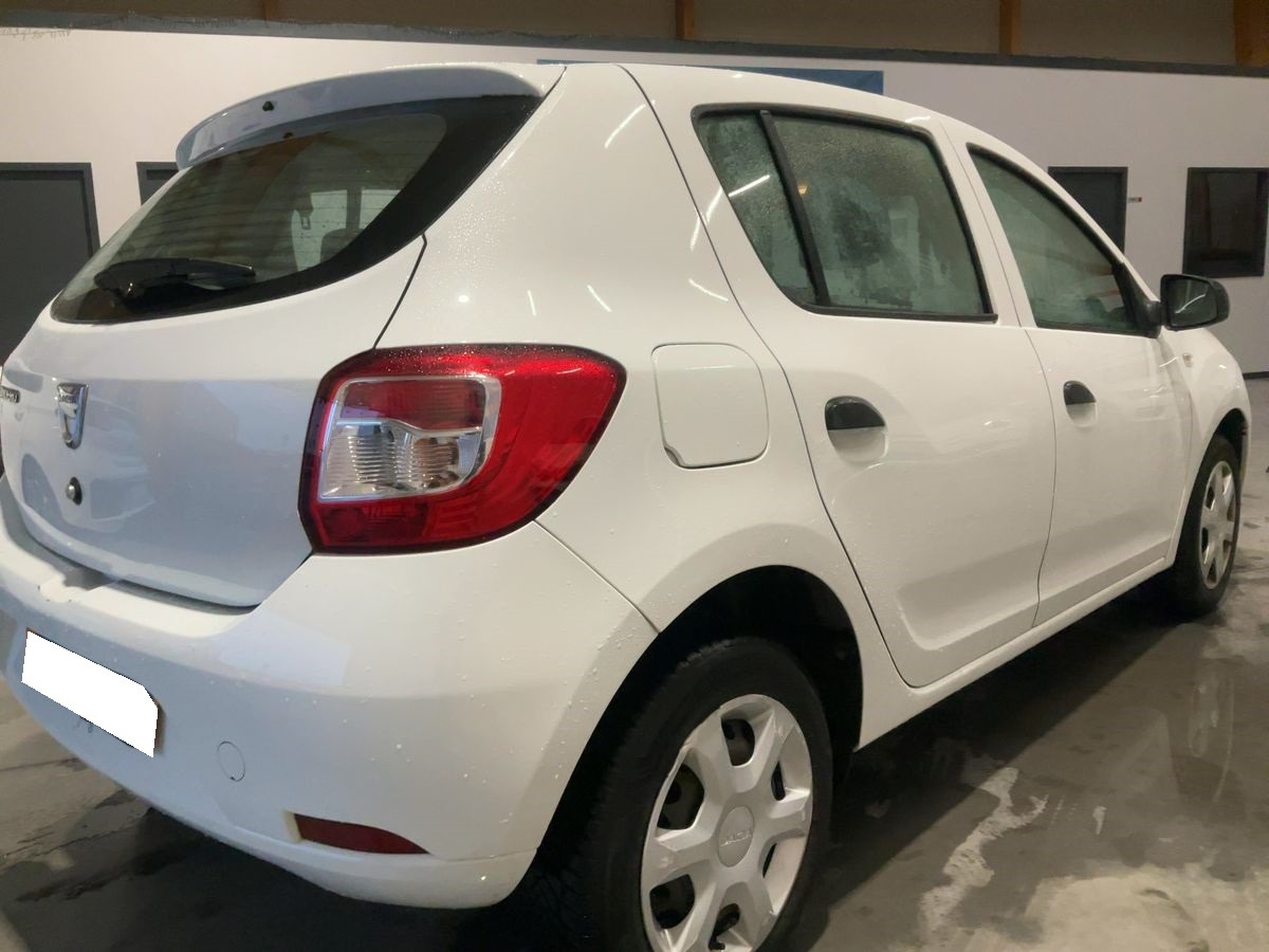 Dacia Sandero 1.2i 16v 75 Ambiance