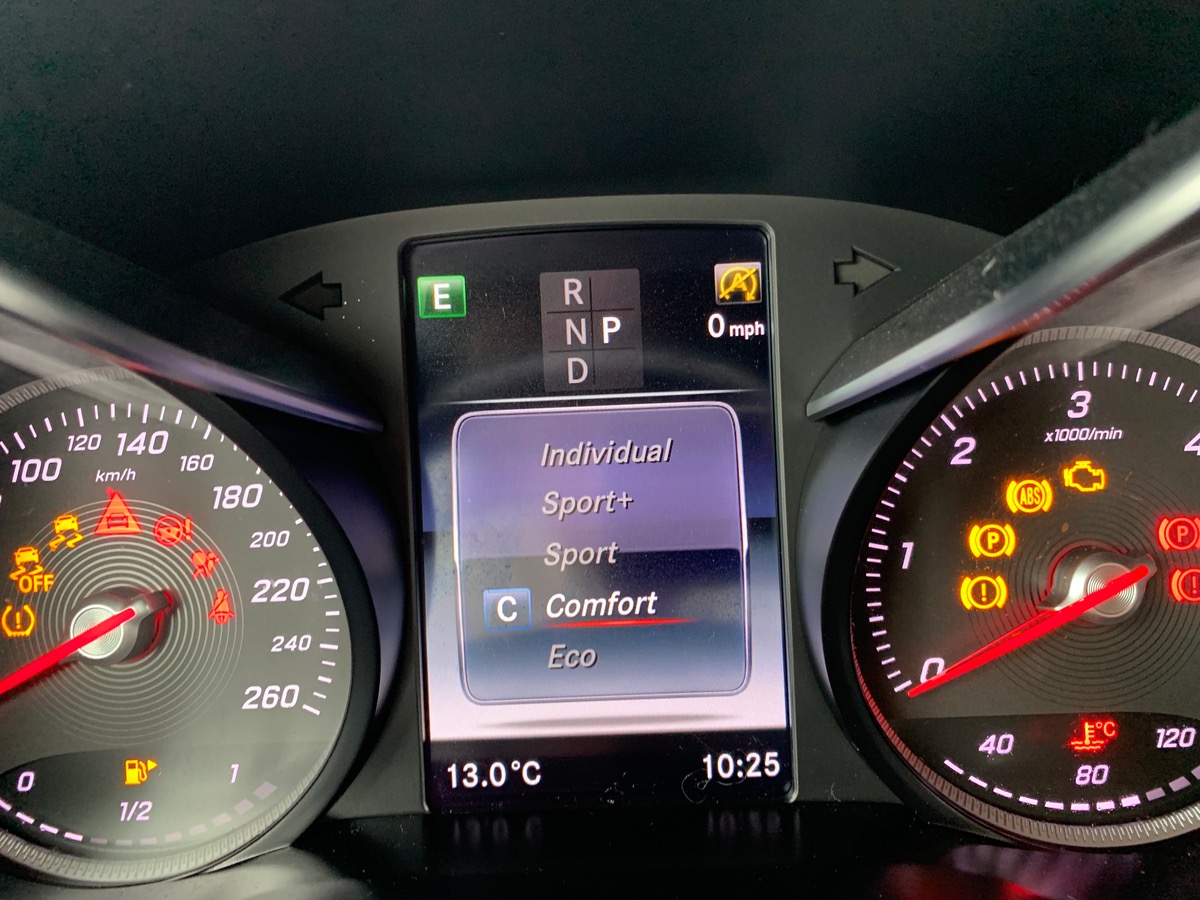 Mercedes-Benz GLC Coupé 204 ch | 250 | Sportline | 4 MATIC | Pack Aide au Parking Active avec caméra