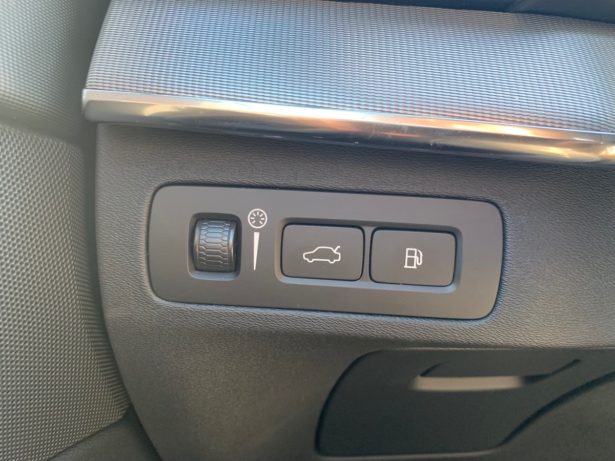 Volvo XC90 388 | R-DESIGN | Pack Prestige | Attelage | Toit ouvrant Panoramique | Caméra de recul