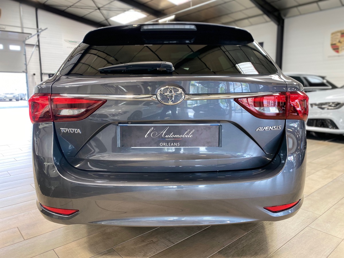 Toyota Avensis SW 2.0 D-4D 143 EXECUTIVE GPS/CAM