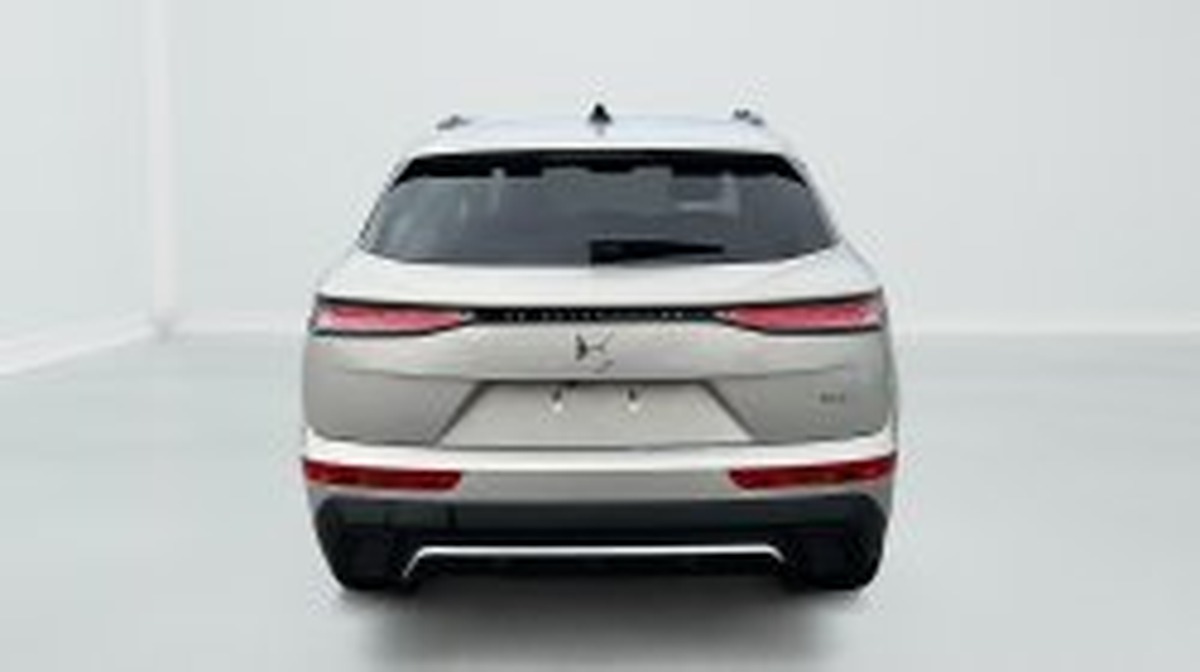 DS DS 7 BlueHDi 130 EAT8 Pallas