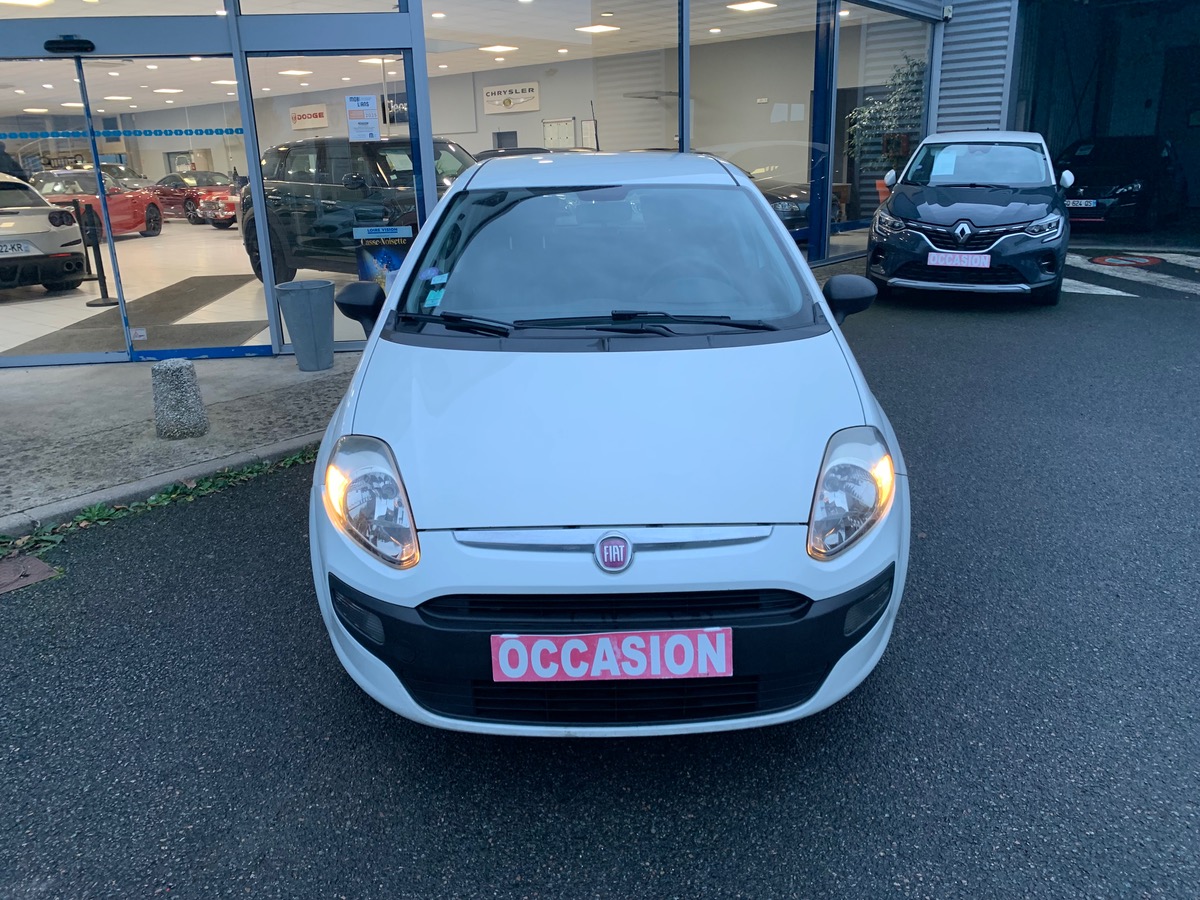 Fiat Punto 69 ch | Radio CD MP3 | Vitres avant électriques | Airbags | ABS | Commandes Radio volant