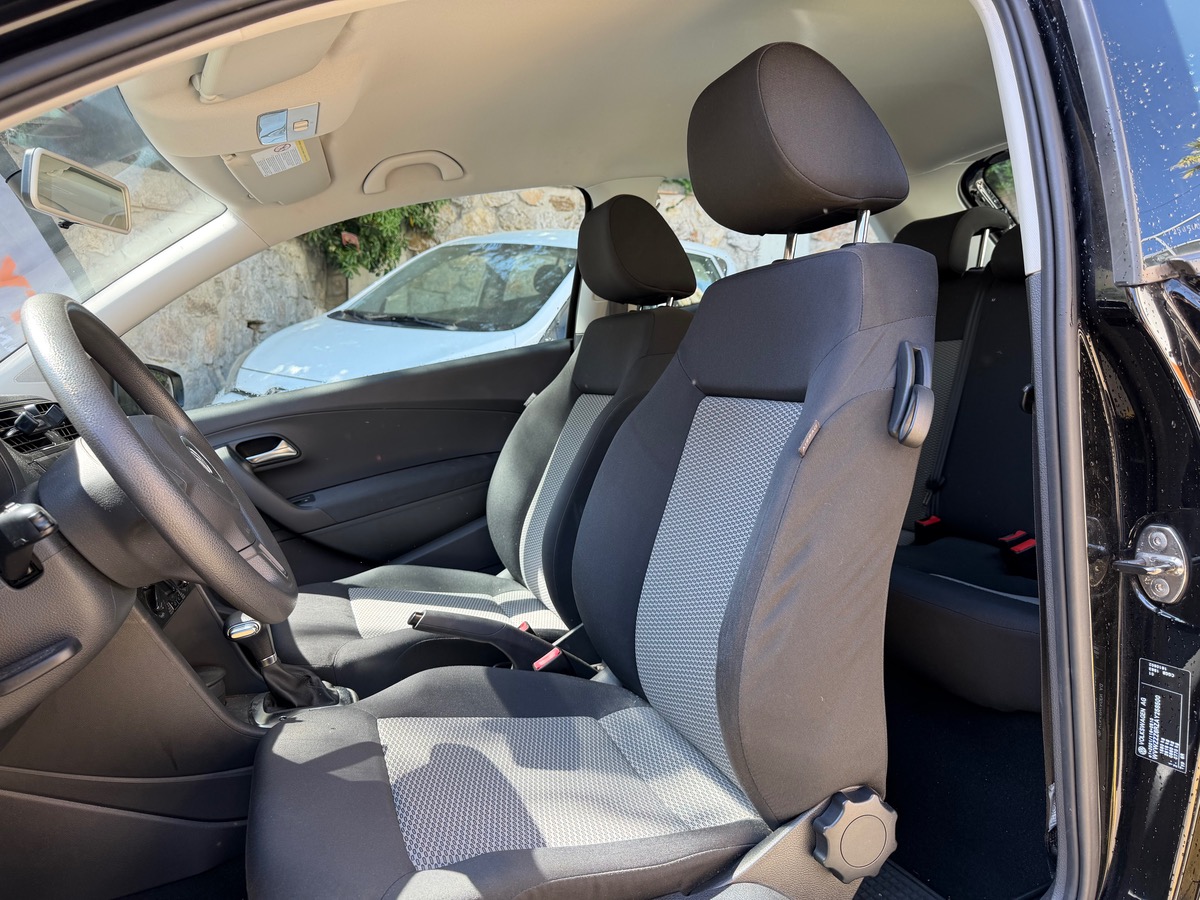 Volkswagen Polo 1.4 i 86 CV / 1er main / Km Réel / DSG7 / Clim / Roue de Secours/ Courroie Neuve