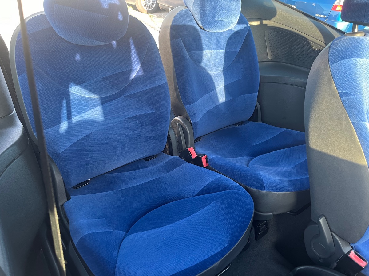 Citroën C2 1.1i 81776km