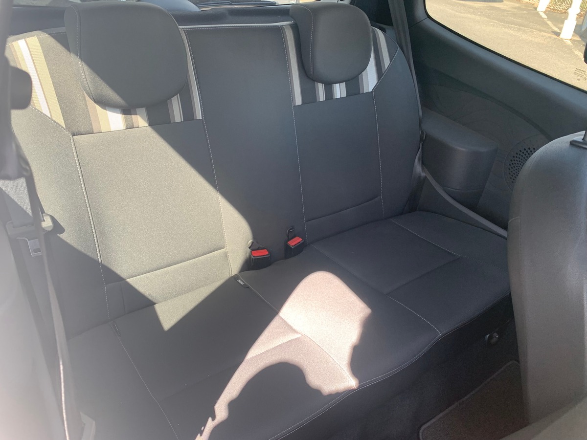 RENAULT Twingo 75 chevaux | Life | Premiére MAIN | Climatisation | Roue secours | Ordinateur de bord
