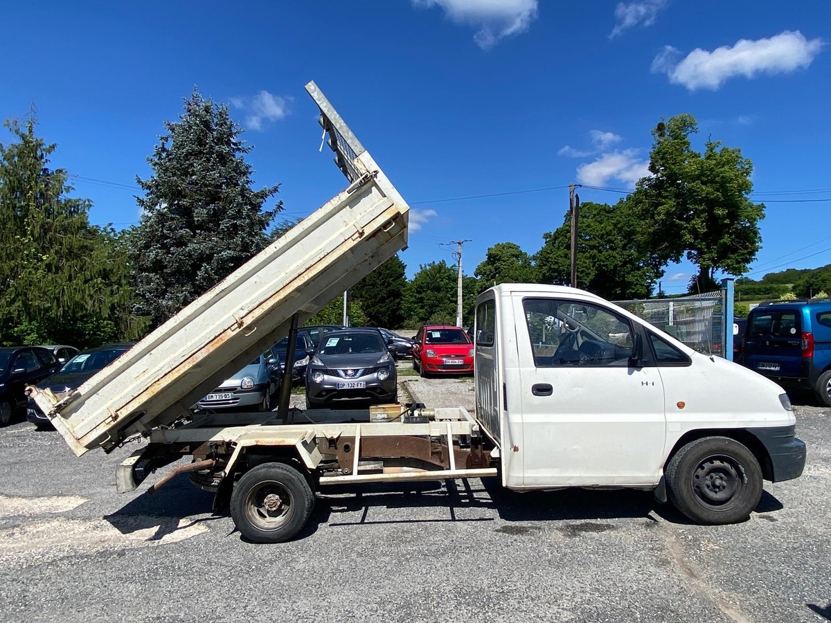 Hyundai DIVERS H200 benne 2.5 td 100cv / roue jumelées