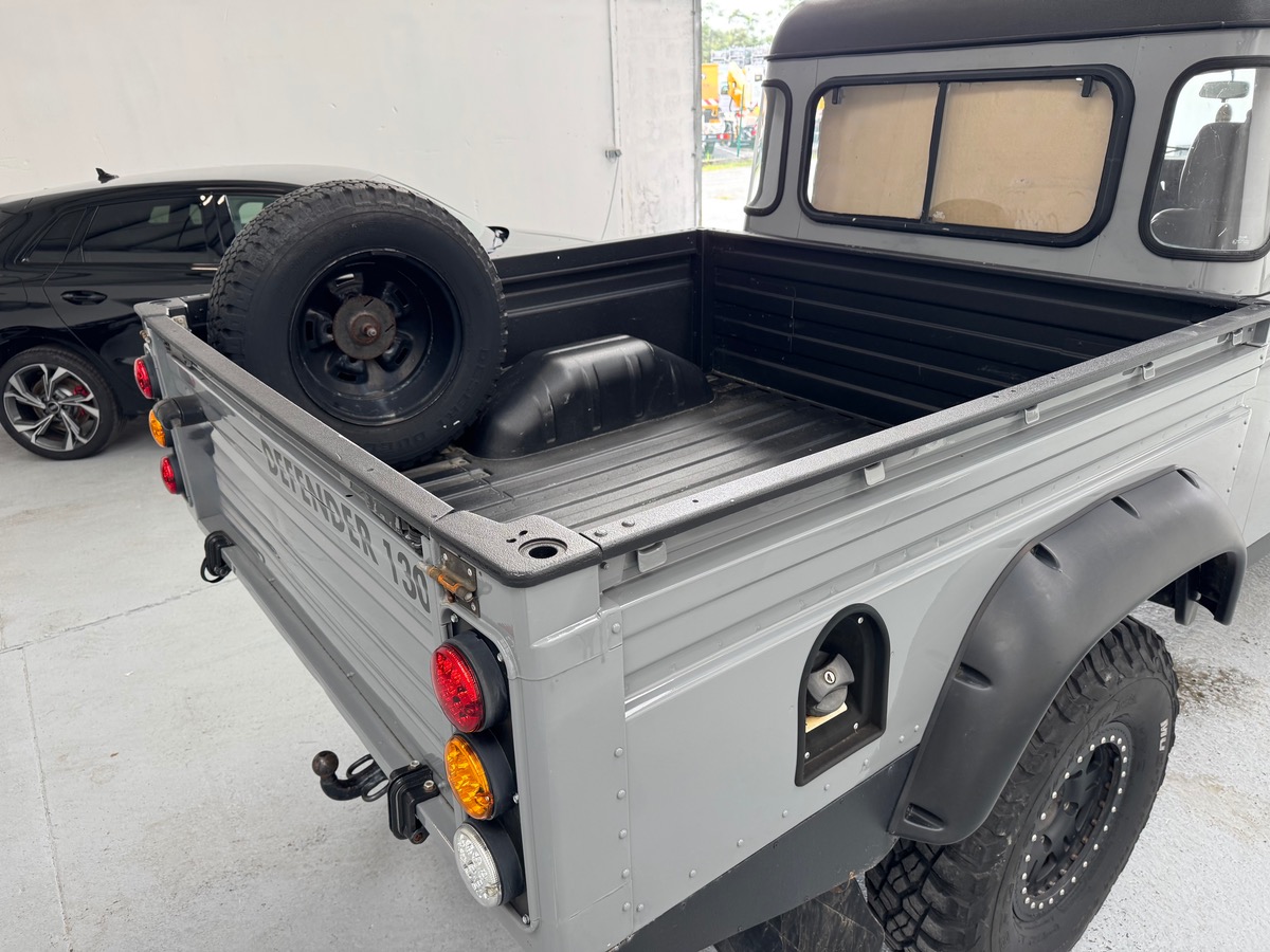 Land-Rover Defender 130 TDI 200 MOTEUR 11L BOITE DE VITESSE LT77S