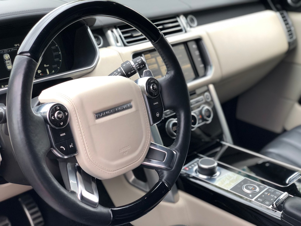 Land-Rover Range Rover V6 HYBRIDE AUTOBIOGRAPHY a