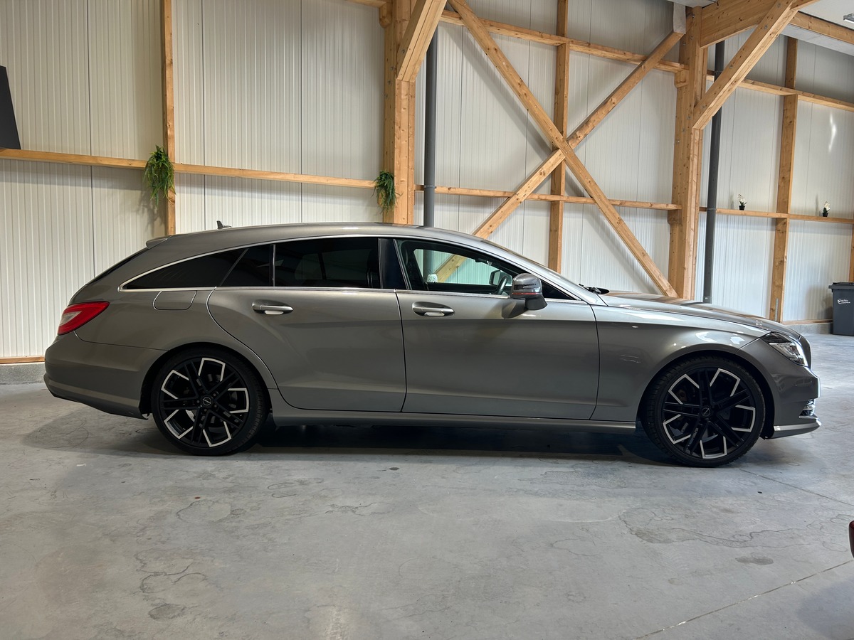 Mercedes-Benz CLS Shooting Break 350 CDi 3.0 V6 - VIDANGE OK - GARANTIE