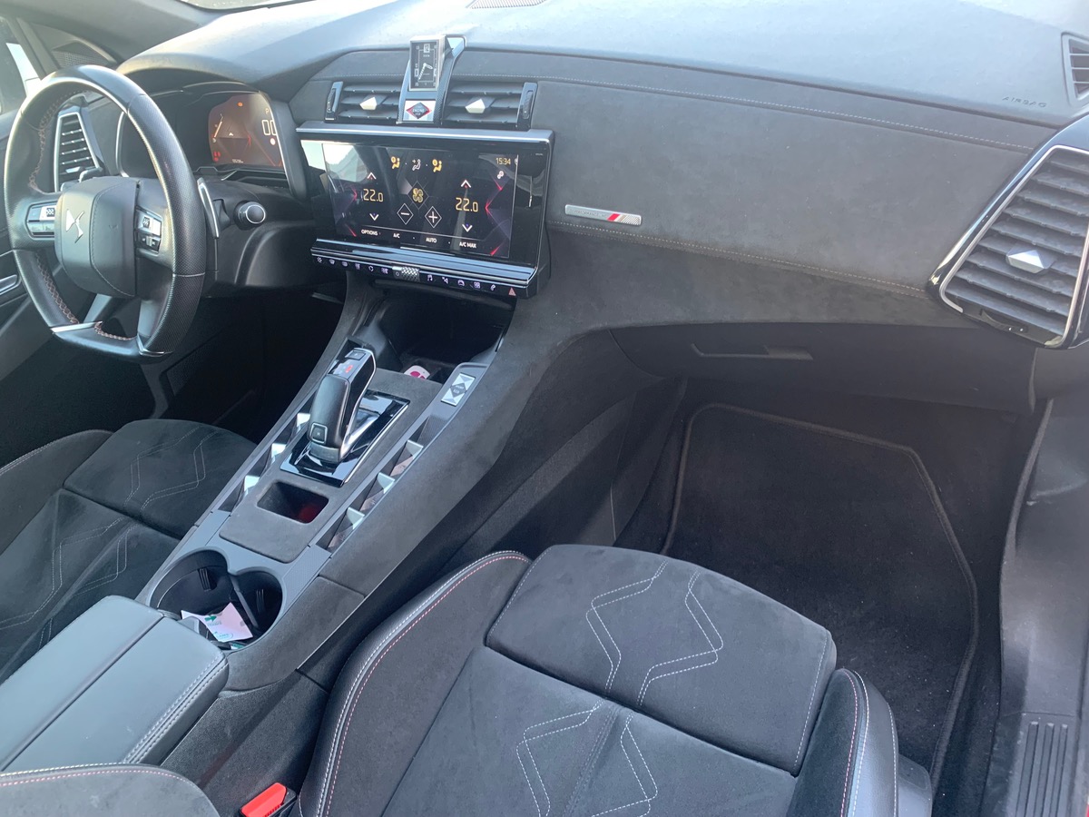 DS DS 7 130 ch | PERFORMANCE LINE + | Caméra de recul | Coffre mains-libres | Sièges électriques