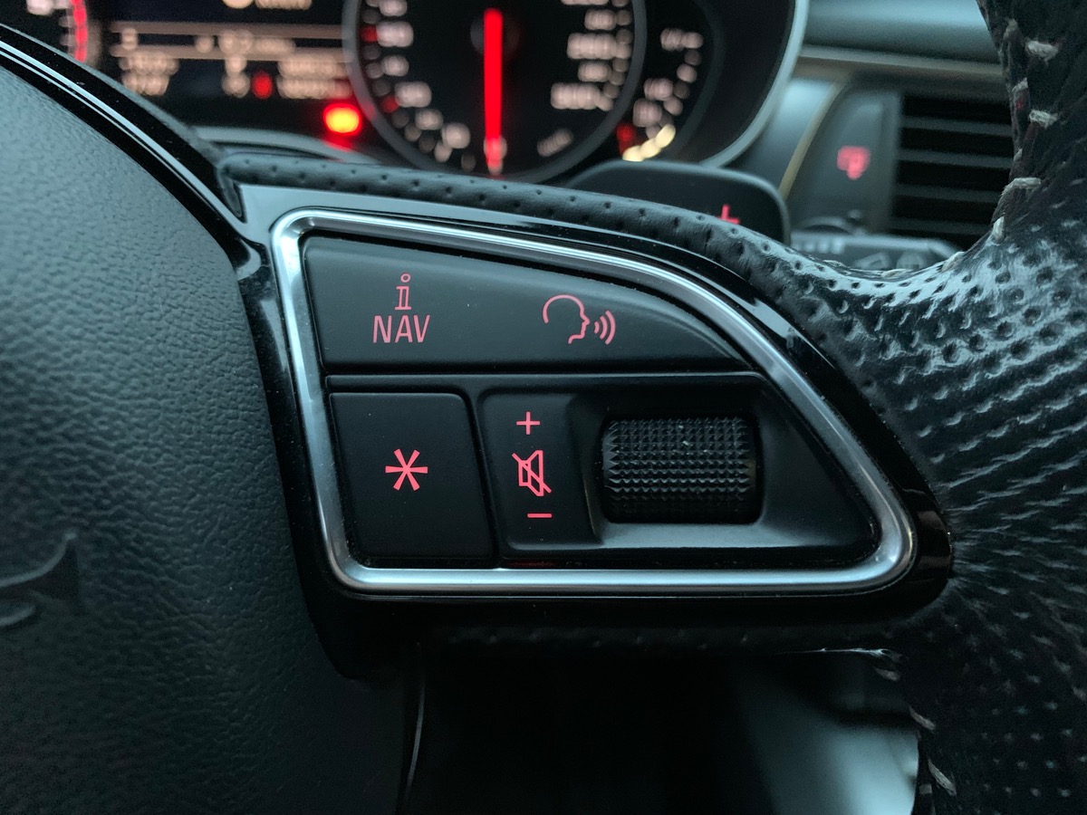 Audi A6 Avant 190 | S-line | Chauffage des sièges avant | Régulateur de vitesse | Coffre électrique