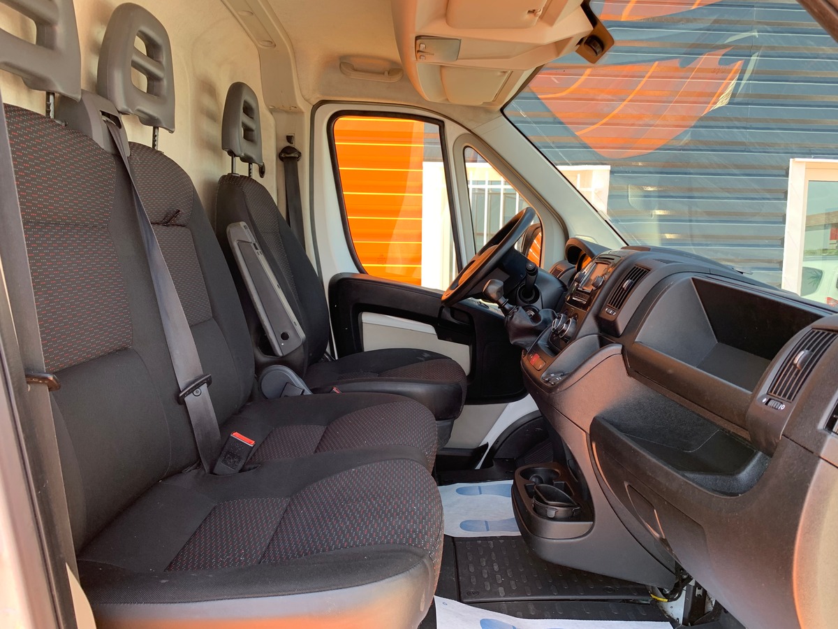 Peugeot Boxer III Phase 3 335 L3H2 2.0 Bluehdi 163