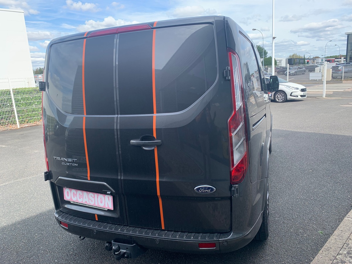 Ford TRANSIT CUSTOM 170 ch | SPORT | 5 Places | L1H1 | Premiére MAIN | Caméra de recul | Attelage