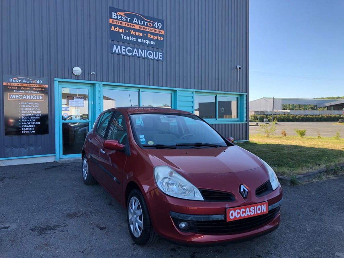 RENAULT Clio 1.5 dci - 85