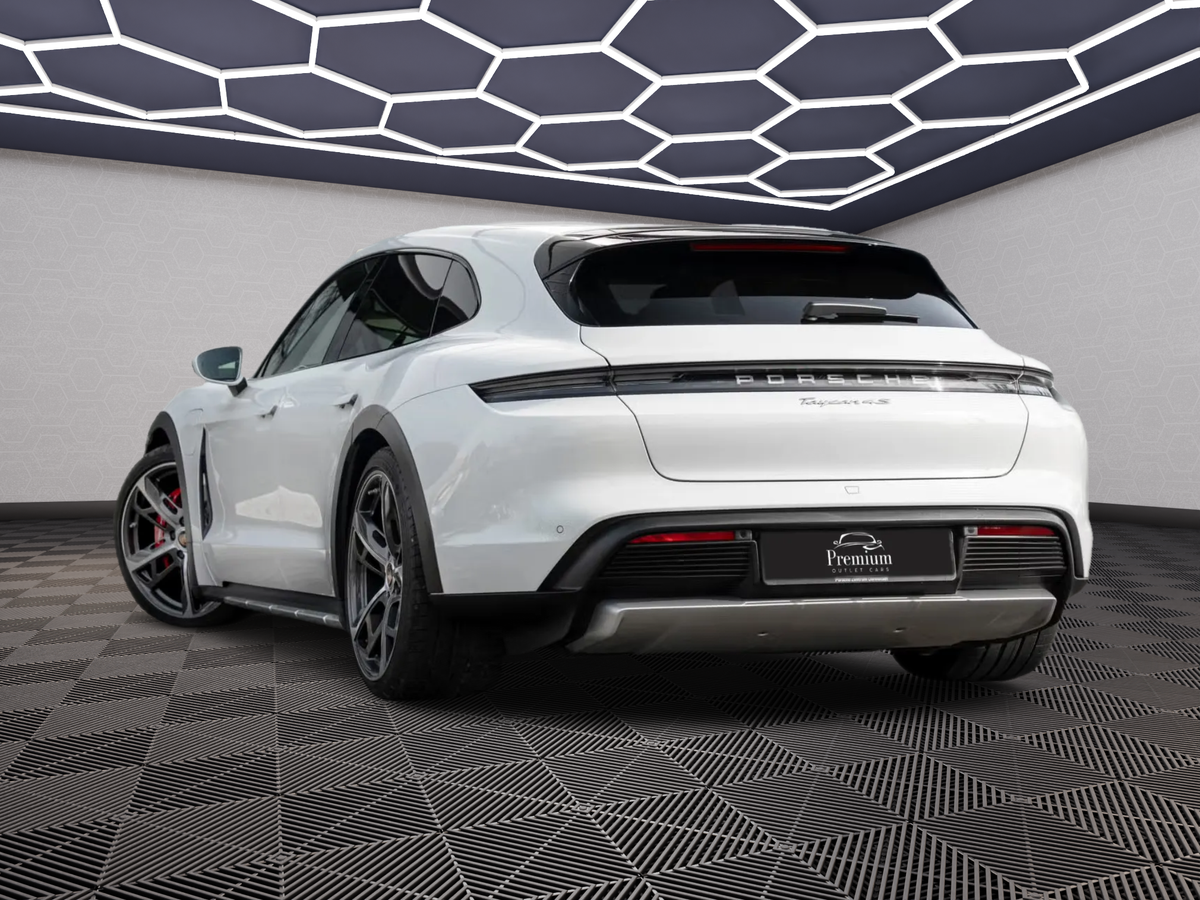Porsche Taycan Cross Turismo 4S 571ch faible kilométrage