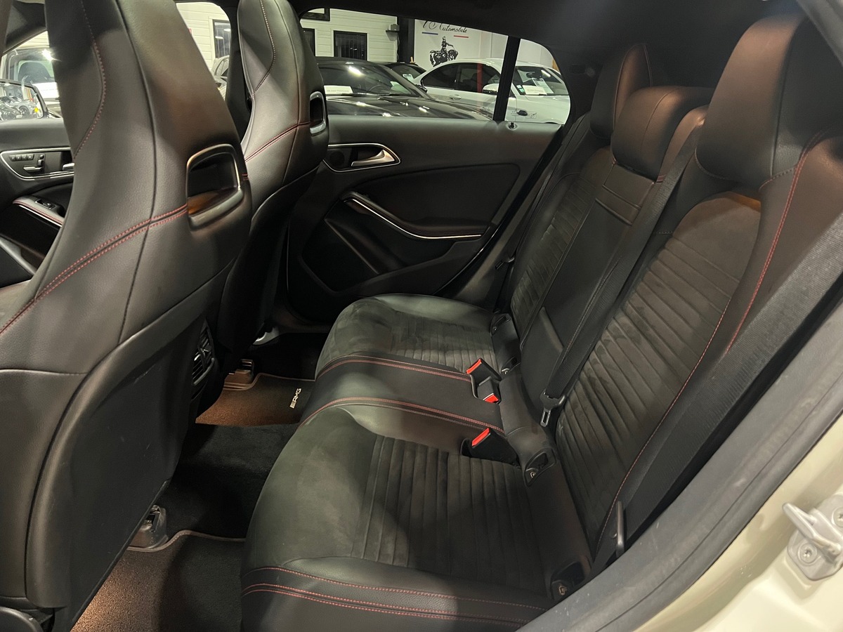 Mercedes-Benz CLA SHOOTING BRAKE 220 D 177 ch FASCINATION AMG 4MATIC 7G-TRONIC
