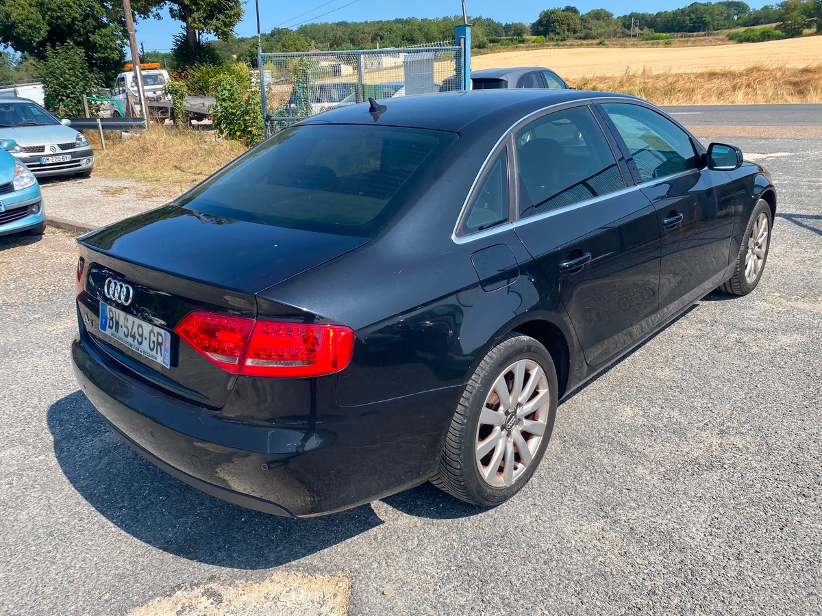 Audi A4 2.0 tdi 143cv dpf ambition luxe 195000km