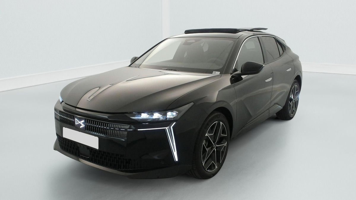 Citroën DS4 145 | Hybride e-DCT6 Etoile | Toit ouvrant | Mirror Screen | PLUSIEURS COLORIS