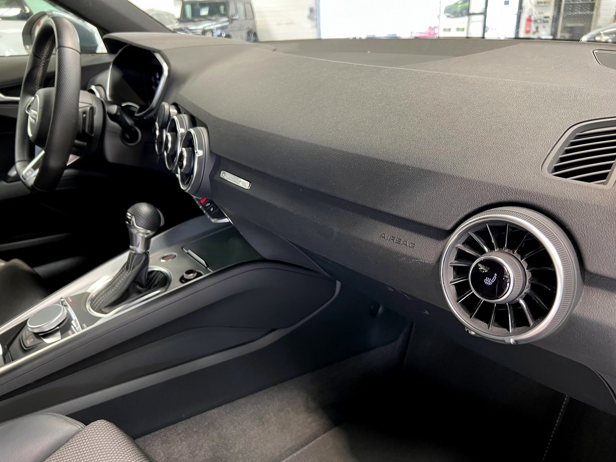 Audi TT COUPE II QUATTRO TFSI 230 S-LINE STRONIC6