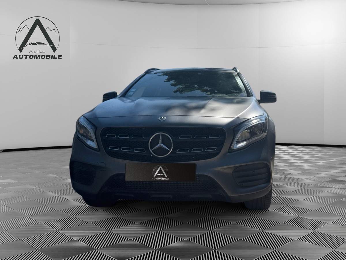 Mercedes Benz GLA 200 CDI STARLIGHT EDITION 7G-DCT