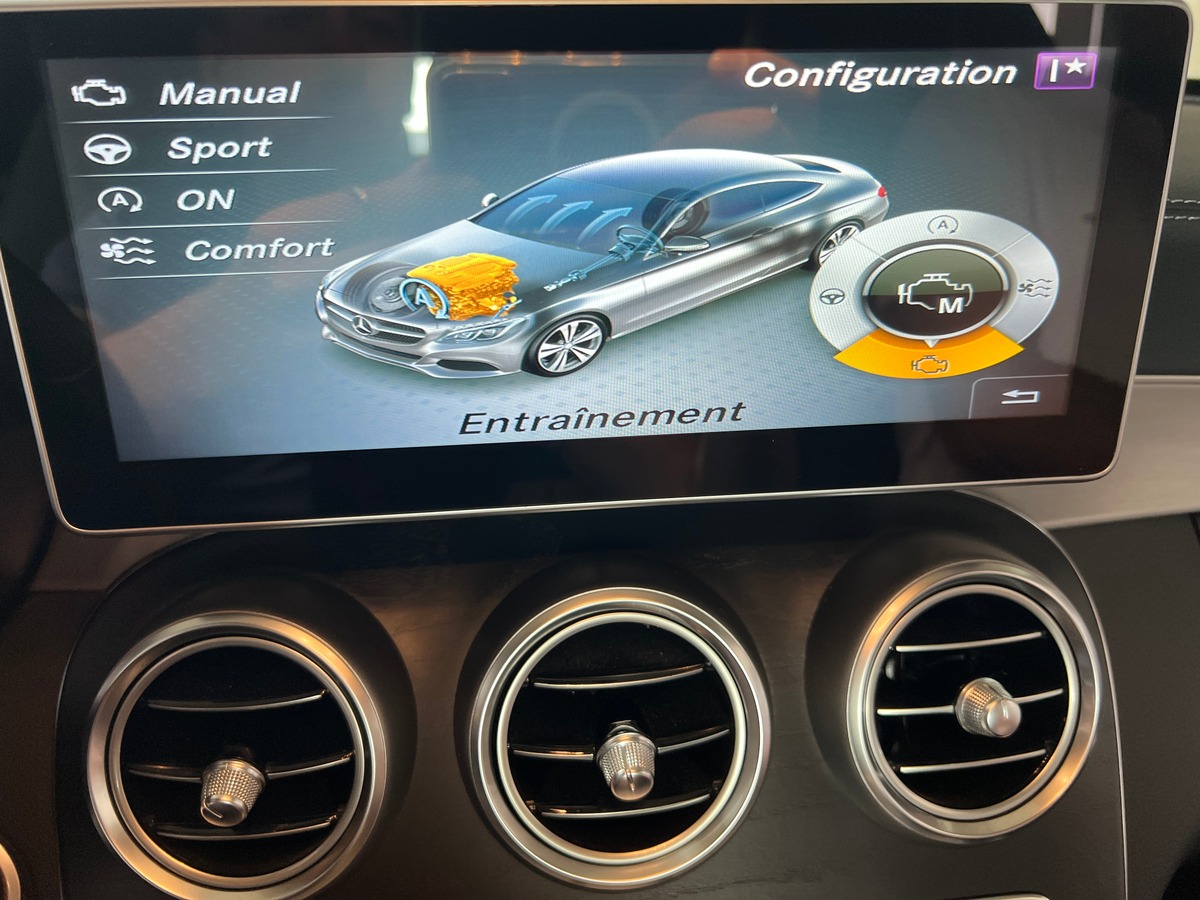 Mercedes-Benz Classe C 156 chevaux | AMG LINE | Caméra recul | Apple car play | Sièges électrique