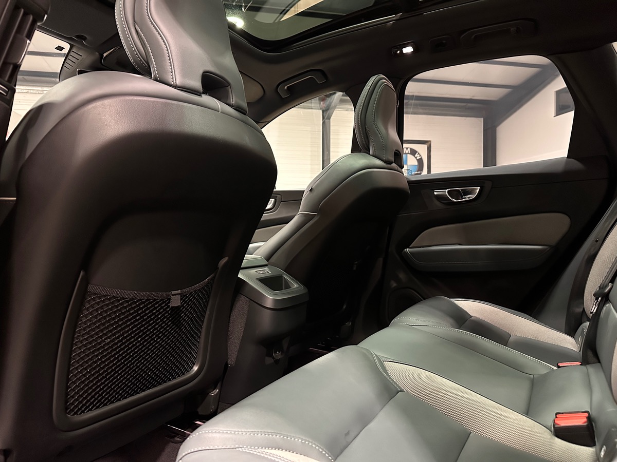 Volvo XC60 Phase 2 2.0 B4 D 197 cv R-DESIGN AWD - 1ère Main FR - Suivi Full Concession