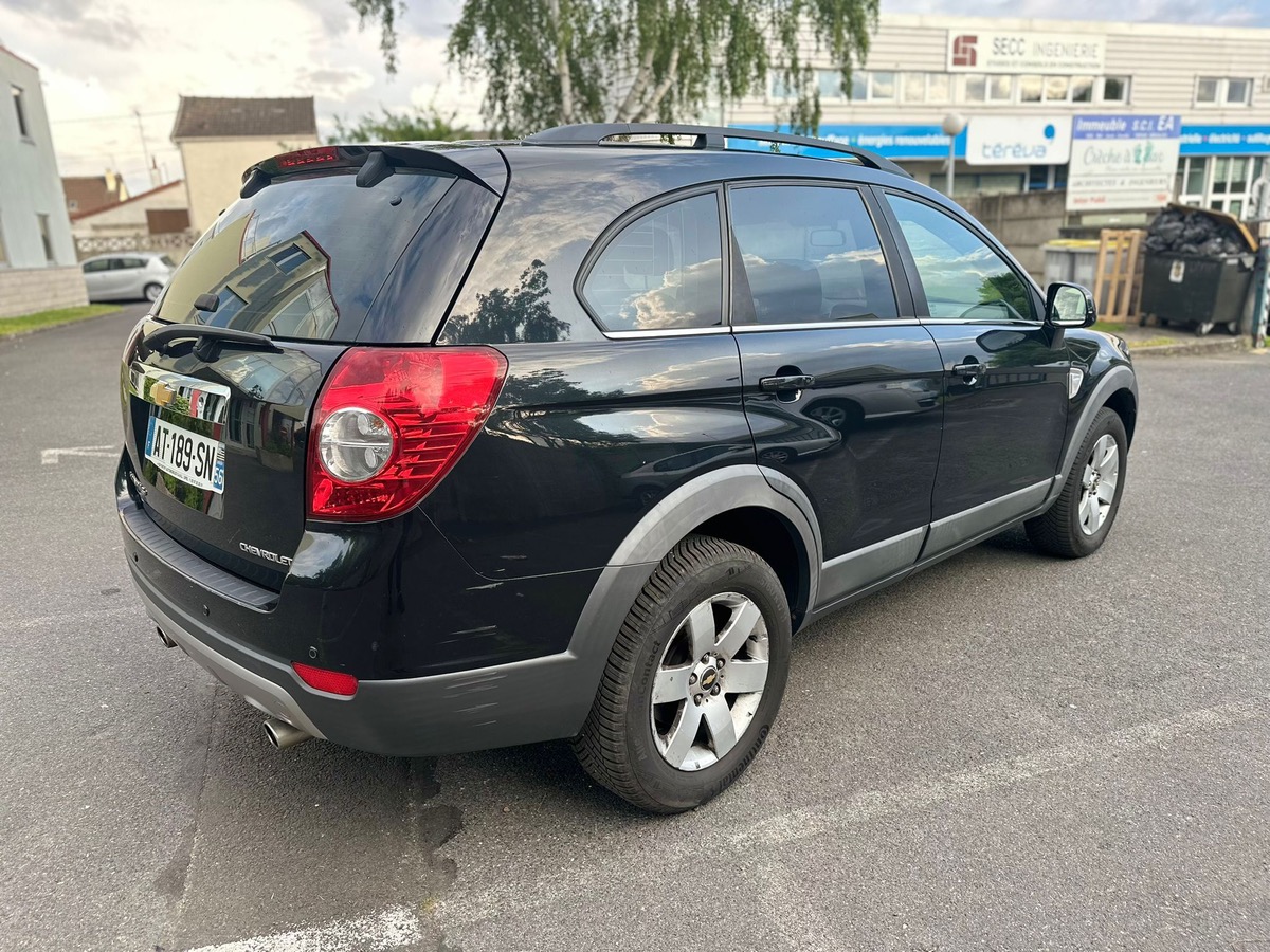 Chevrolet Captiva Family  2.0 VCDI 127 CV 7 plases 4XCBLEUX