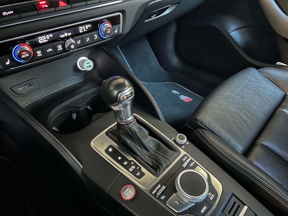 Audi S3 2.0tfsiq