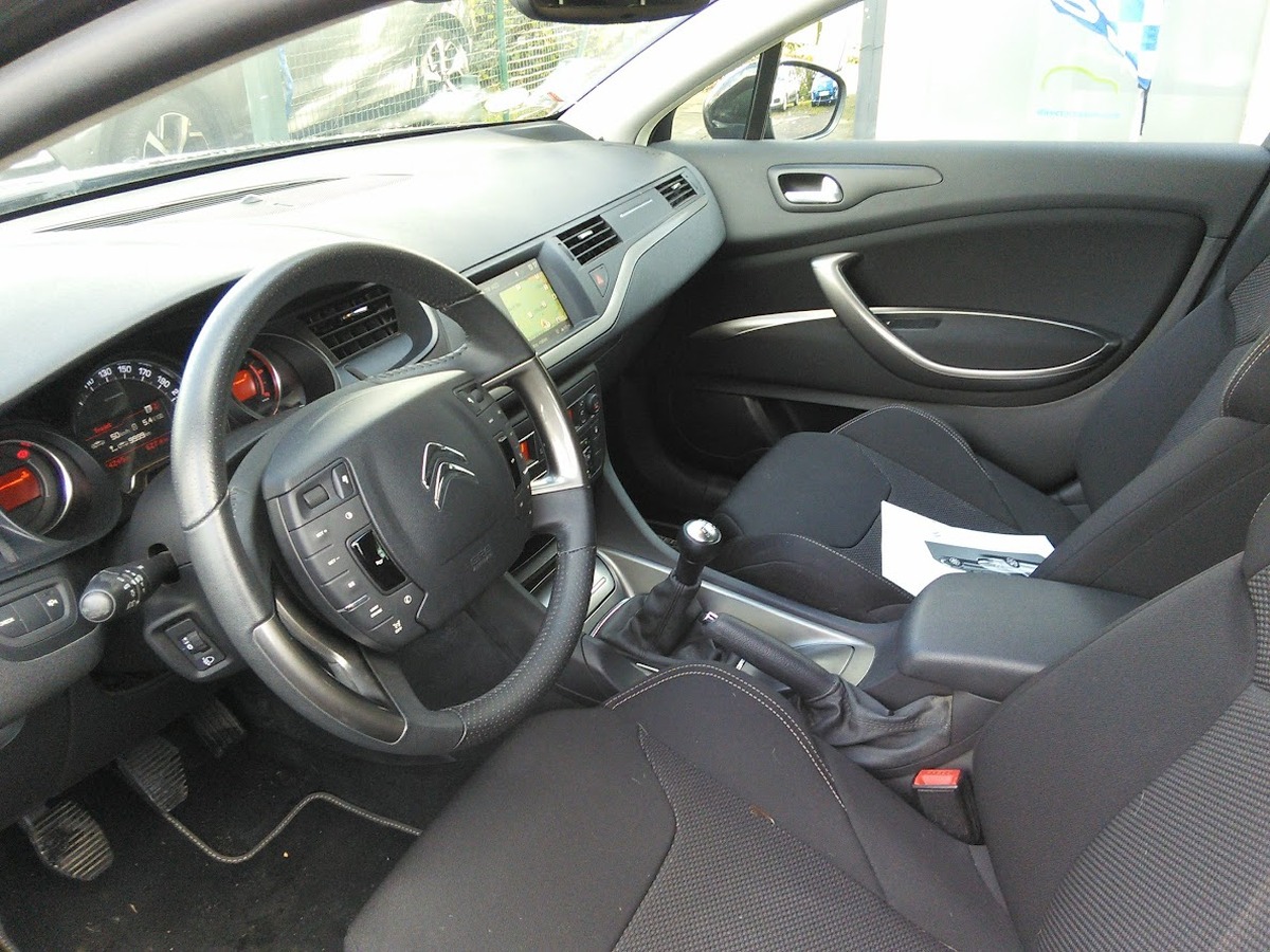 Citroën C5 Tourer 1.6 HDi 115  BUSINESS  - FACTURES ENTRETIEN