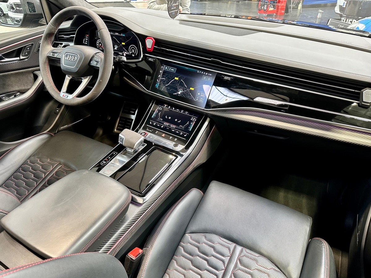 Audi RS Q8 4.0 TFSI 600 Quattro Tiptronic 8 Français u