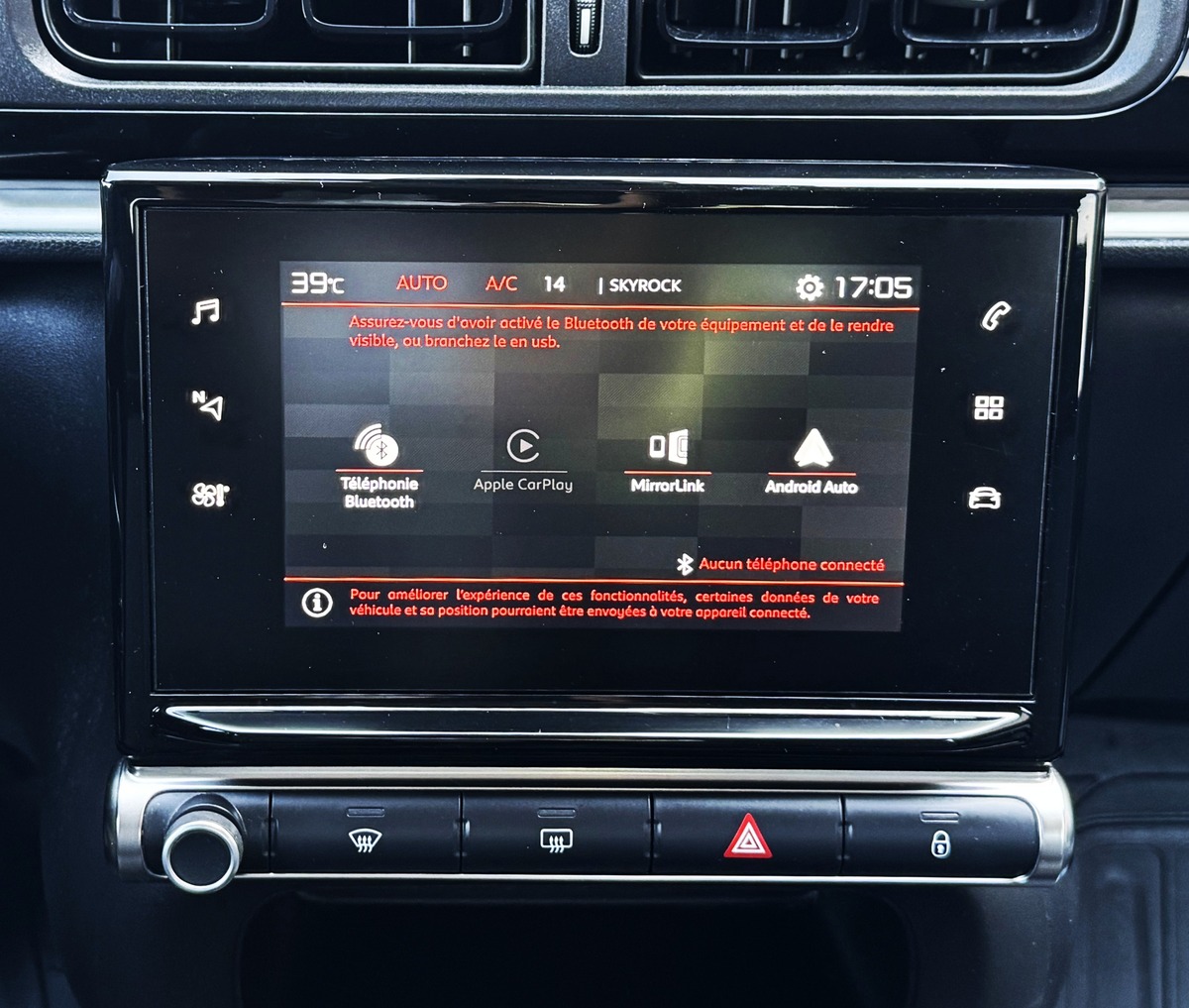 Citroën C3 (2) C-SERIES 1.5 BLUEHDI 100 Ch / 1ere MAIN / FULL LEDS VISION / CARPLAY / CLIM AUTO