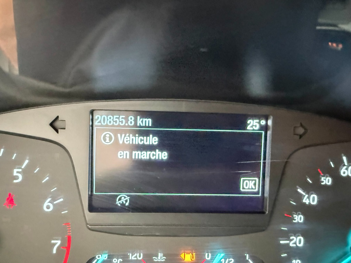 Ford Fiesta 1.0 EcoBoost 100ch Stop&Start Cool & Connect BVA   Première main